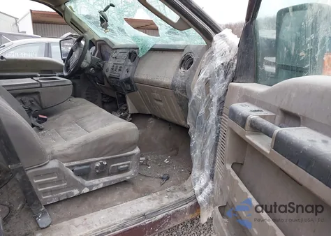 2009 Ford F-250 Fx4/Harley-Davidson/King Ranch/Lariat/Xl/Xlt из США, поврежденный, VIN 1FTSW21Y99EB18572